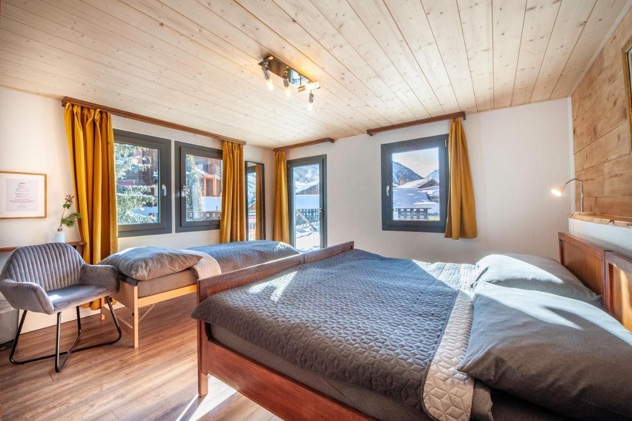 Room's chez BeNi Grächen Zewnętrze zdjęcie